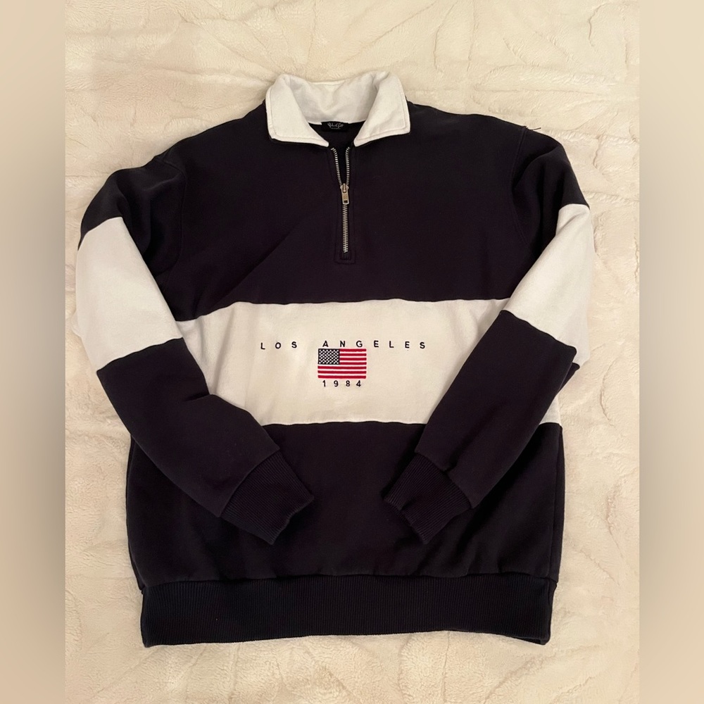 john galt/brandy Melville Los angeles crewneck quarter zip